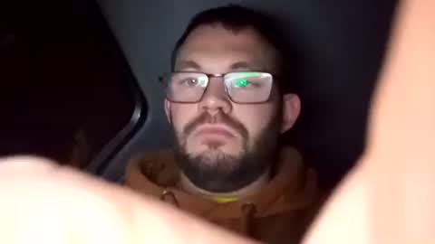 Snapshot of tomlaw1991 chatting on October 30, 10:43 pm tomlaw1991 online show from October 30, 10:43 pm