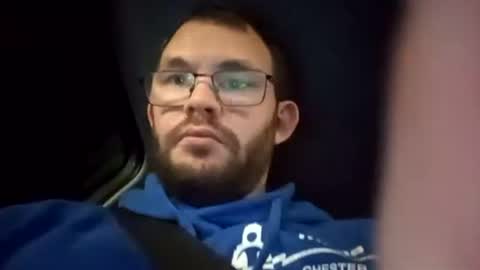 Snapshot of tomlaw1991 chatting on November 10, 8:52 pm tomlaw1991 online show from November 10, 8:52 pm