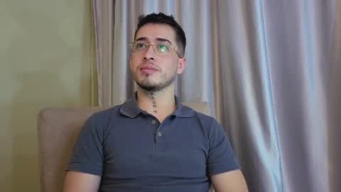 Snapshot of tommas_johnson chatting on July 6, 3:03 pm Tomas online show from July 6, 3:03 pm
