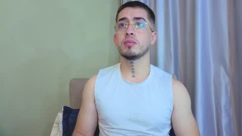 Snapshot of tommas_johnson chatting on July 10, 12:08 pm Tomas online show from July 10, 12:08 pm