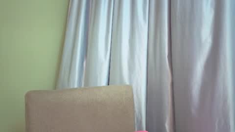 Snapshot of tommas_johnson chatting on July 15, 12:10 pm Tomas online show from July 15, 12:10 pm