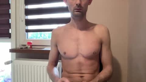 Snapshot of tommi77799 chatting on February 10, 12:20 pm tommi77799 online show from February 10, 12:20 pm