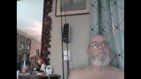 Snapshot of tommierose chatting on November 23, 12:27 pm Tommie online show from November 23, 12:27 pm