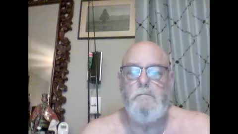 Snapshot of tommierose chatting on November 24, 12:32 am Tommie online show from November 24, 12:32 am