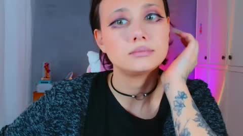 Galadriel online show from March 17, 1:36 pm