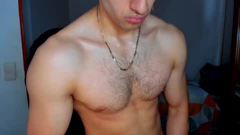 Twitter BreddTommy IG tommy bredd online show from March 3, 9:26 pm