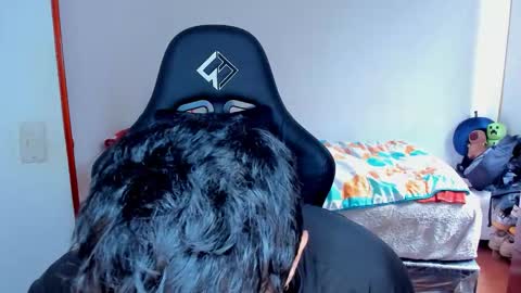 Twitter BreddTommy IG tommy bredd online show from January 16, 7:18 pm