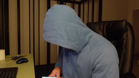  tommy burnzzz  online show from December 21, 2:41 am