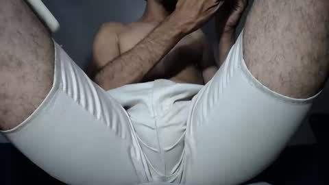 Snapshot of tommy_c0rtez chatting on January 10, 8:04 pm Thomas online show from January 10, 8:04 pm