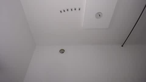 Snapshot of tommy_c0rtez chatting on February 1, 3:41 am Thomas online show from February 1, 3:41 am