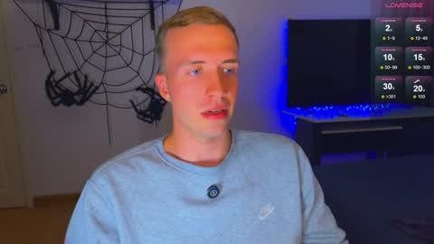 Tommy online show from December 8, 8:09 am