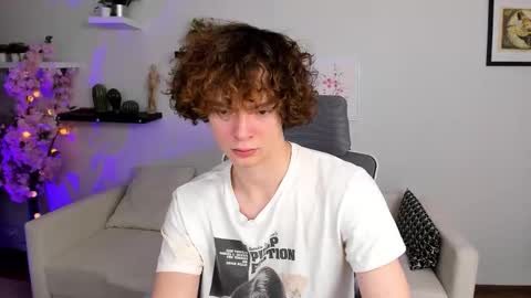 Tommy online show from November 24, 2:28 pm