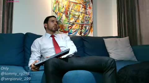 tommy_raym0ndg online show from May 3, 10:27 pm