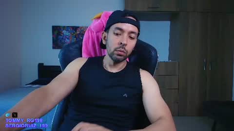 tommy_raym0ndg online show from June 10, 3:29 am