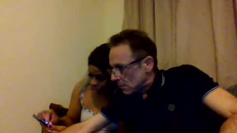 tommyandtomara online show from April 18, 8:53 pm