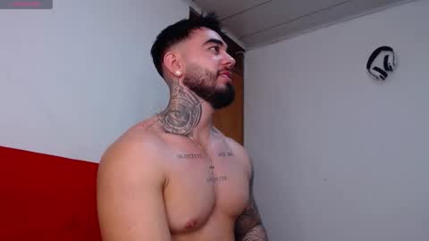 Snapshot of tommyblessd1 chatting on October 28, 6:17 am Steven online show from October 28, 6:17 am