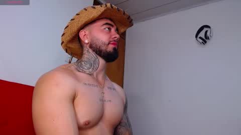 Snapshot of tommyblessd1 chatting on October 29, 9:38 pm Steven online show from October 29, 9:38 pm