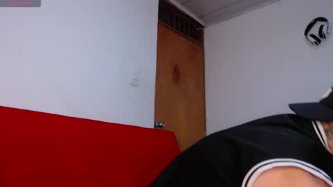 Snapshot of tommyblessd1 chatting on November 14, 7:18 am Steven online show from November 14, 7:18 am