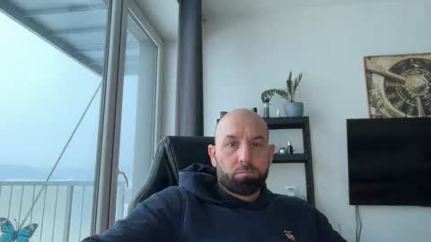 Thomas Fit online show from January 13, 7:02 am