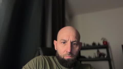 Thomas Fit online show from March 5, 10:17 pm