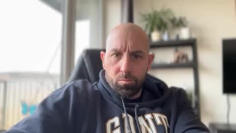 Thomas Fit online show from March 10, 10:20 am