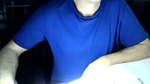 Snapshot of tomtom02029 chatting on December 14, 2:53 pm Tom online show from December 14, 2:53 pm