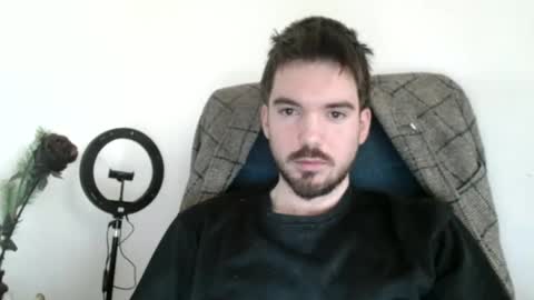 Snapshot of tomylind chatting on March 21, 10:20 am Onlyfans - Tomylind keep you in touch there online show from March 21, 10:20 am