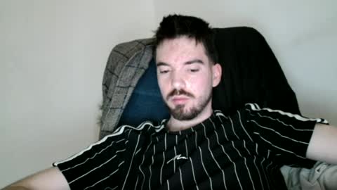 Snapshot of tomylind chatting on June 20, 11:02 am Onlyfans - Tomylind keep you in touch there online show from June 20, 11:02 am