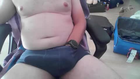 Snapshot of toncijukic chatting on October 19, 1:01 pm toncijukic online show from October 19, 1:01 pm