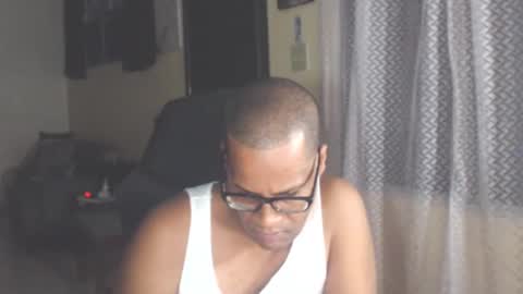 Snapshot of toni2814 chatting on September 20, 2:56 am Antonio online show from September 20, 2:56 am