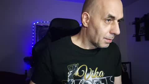 toninspektor online show from December 6, 6:59 am