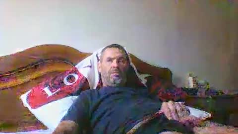 Snapshot of tonio1972 chatting on June 8, 12:27 pm tonio1972 online show from June 8, 12:27 pm