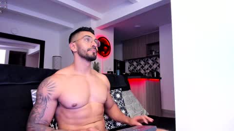 tony muscle1 online show from February 7, 1:15 am