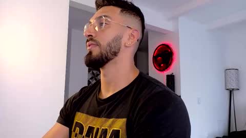 tony muscle1 online show from January 9, 9:38 pm