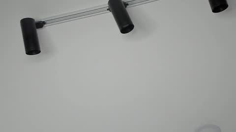 tony_petrov online show from December 22, 6:10 am