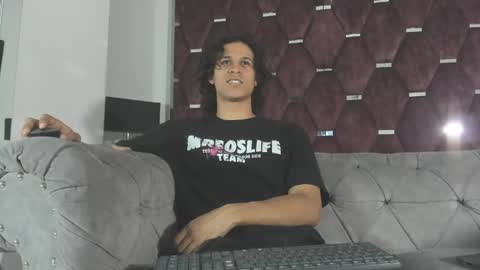 Snapshot of tonybenedetti chatting on May 24, 9:09 pm Tony Benedetti online show from May 24, 9:09 pm