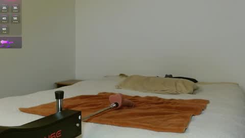 Snapshot of tonycrd chatting on September 21, 3:08 am tonycrd online show from September 21, 3:08 am