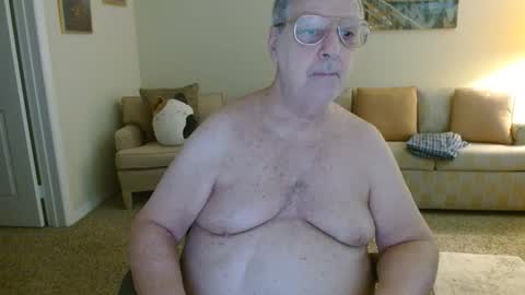 tonysview12000 online show from January 6, 8:12 pm