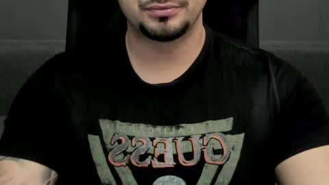 Snapshot of tonywilcoxx chatting on January 13, 12:13 pm TonyWilcox online show from January 13, 12:13 pm