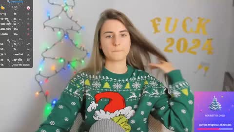 Snapshot of tooboringgirl chatting on December 12, 6:31 pm Alisson online show from December 12, 6:31 pm