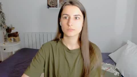 Snapshot of tooboringgirl chatting on February 1, 2:48 pm Alisson online show from February 1, 2:48 pm