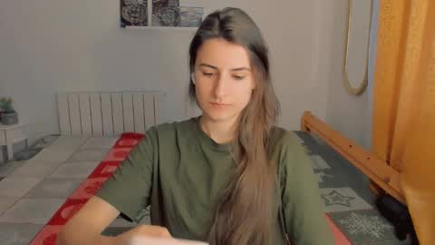 Snapshot of tooboringgirl chatting on March 2, 12:23 pm Alisson online show from March 2, 12:23 pm