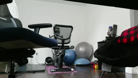 Snapshot of topfloortemptress chatting on October 30, 5:46 pm Top Floor Temptress online show from October 30, 5:46 pm