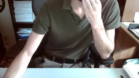 Snapshot of topg84 chatting on September 14, 12:48 pm Topg84 online show from September 14, 12:48 pm