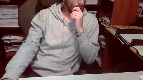 Snapshot of topg84 chatting on October 13, 5:13 pm Topg84 online show from October 13, 5:13 pm