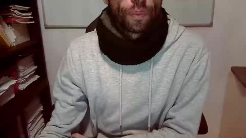 Snapshot of topg84 chatting on November 27, 5:59 pm Topg84 online show from November 27, 5:59 pm