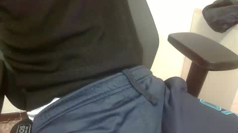 Snapshot of topg84 chatting on February 11, 6:35 pm Topg84 online show from February 11, 6:35 pm