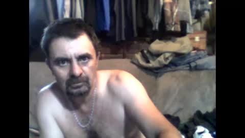 Snapshot of topnotch55xx chatting on June 11, 1:05 am topnotch55xx online show from June 11, 1:05 am
