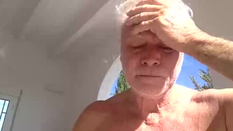 Snapshot of topsurgeon2025 chatting on October 29, 11:56 am topsurgeon2025 online show from October 29, 11:56 am