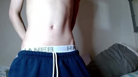 Snapshot of topzaddy chatting on January 8, 4:23 am TopZaddy online show from January 8, 4:23 am